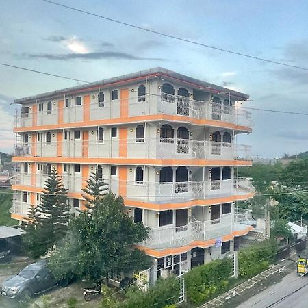 Cenco Suites Tanza Exterior photo